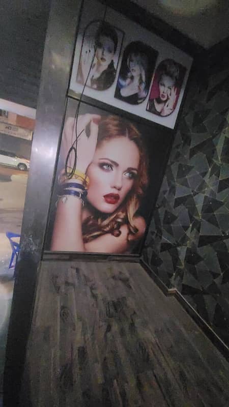 Shop for rent with attached washroom basement near master juice 5
