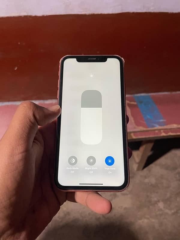 IPhone XR dubal Sim aprved 256gb urgent sale 3