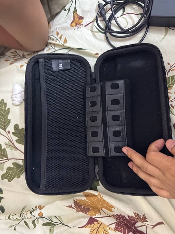 Nintendo switch V2 3
