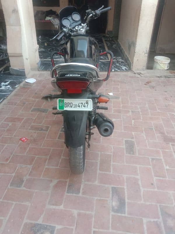 yamaha ybr 125g best condition model 2018-19 5