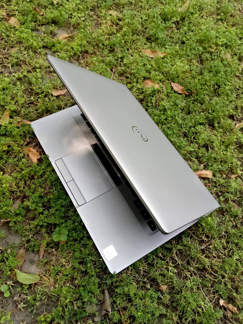 Dell Latitude 5410 Laptop Core i5 10th Gen 8GB/256GB SSD 4