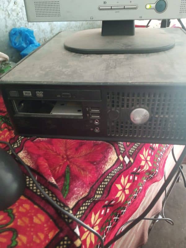 CPU and screen for sale 2