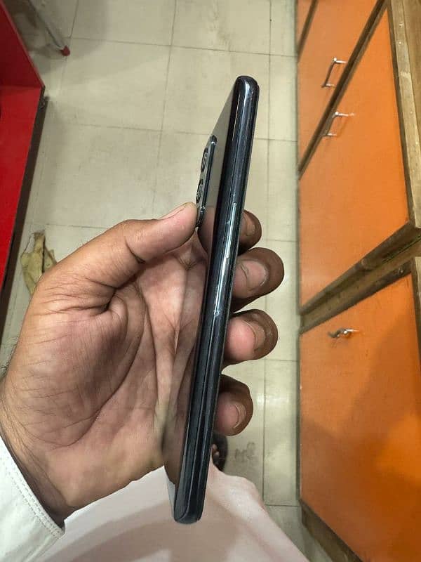 oneplus9 5G 8/128 BACK CHANGE BAKI ALL OKK NO SHADE NO DOT 6