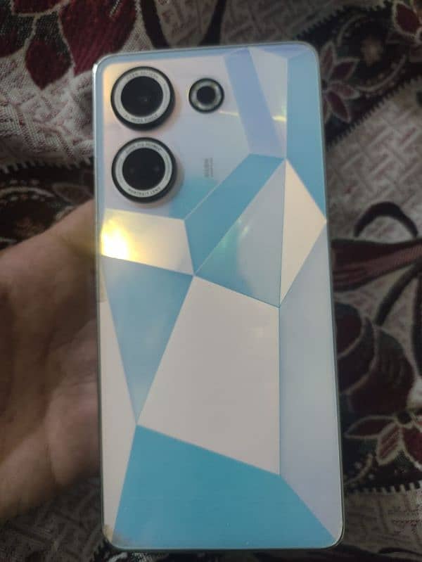 Tecno camon 20  8/256 with charger no open 0