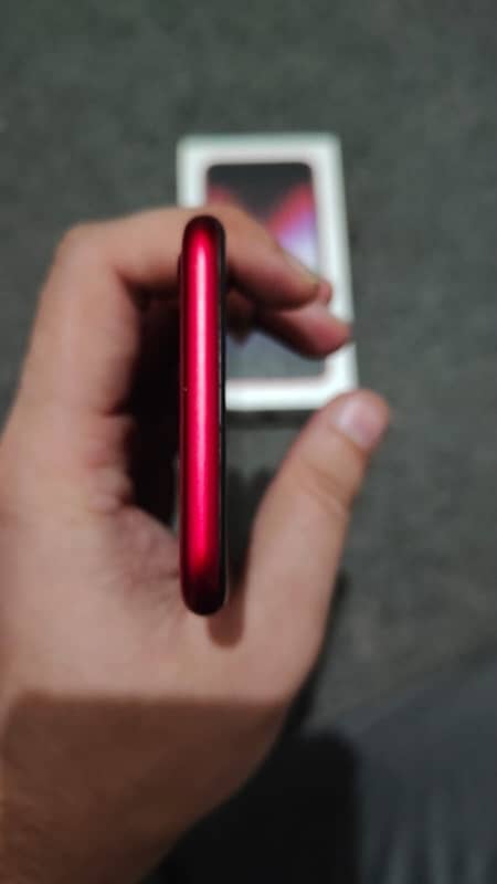 iPhone SE 2022 Non PTA Complete Box Product Red 3