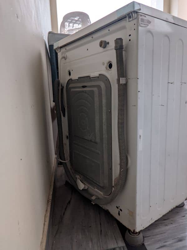 Automatic LG Washing Machine for sale 4