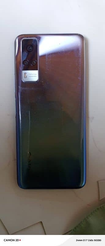 vivo y51s with box charger 8ram 128 memory 1