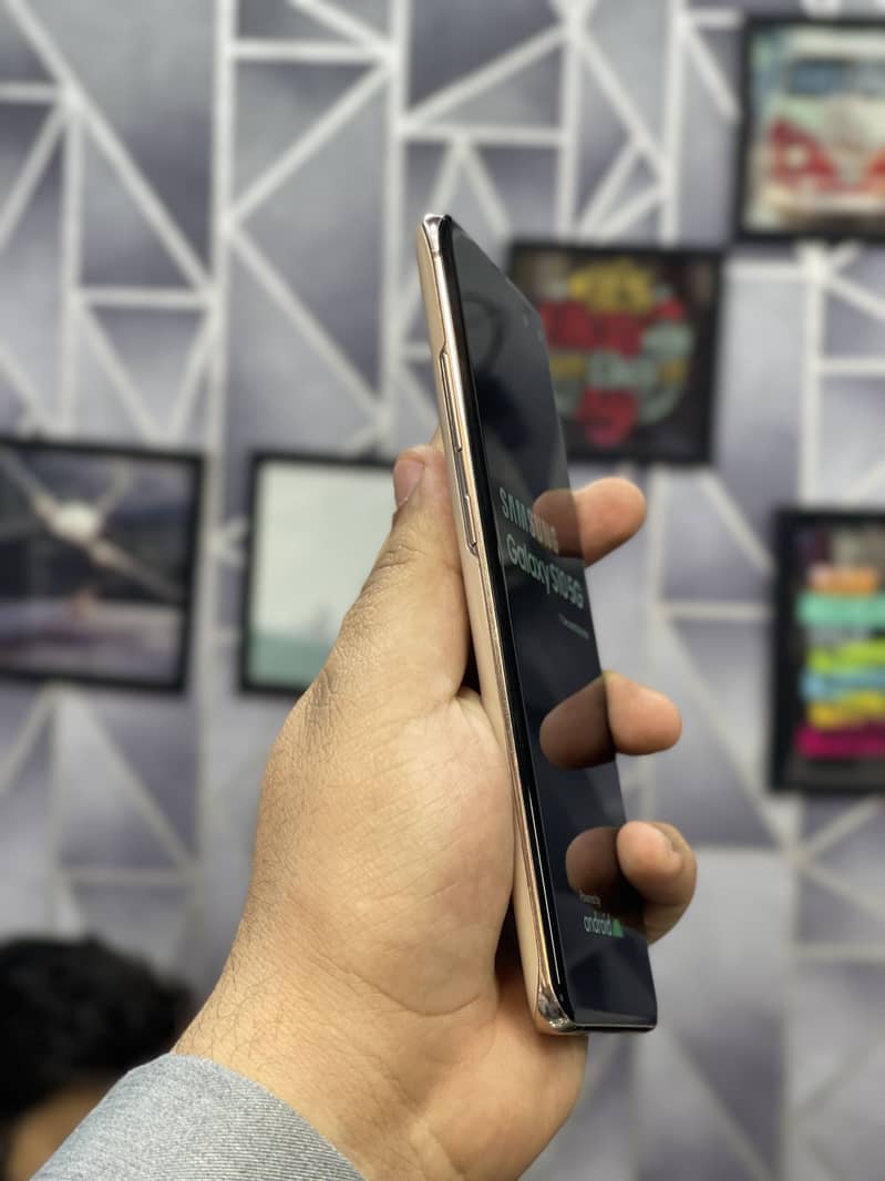 Samsung S10 5g 8gb 256gb pta approved shaded 1