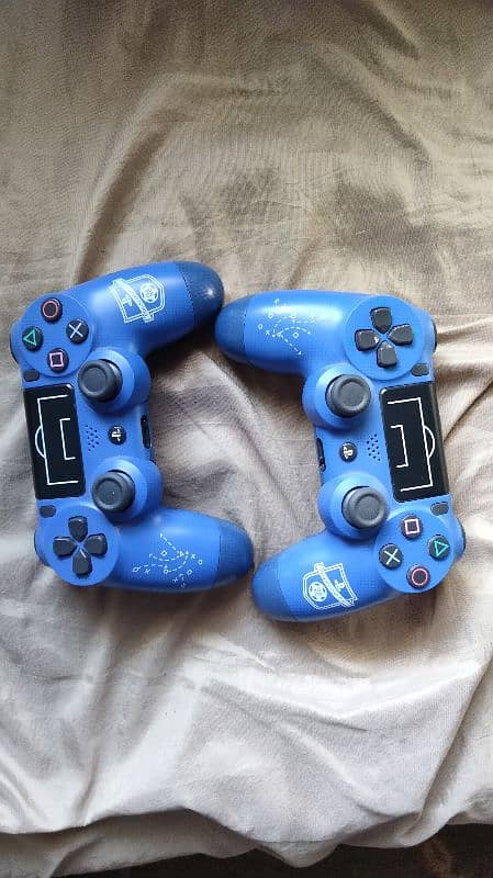 PS4 Controllers Fifa Theme 0