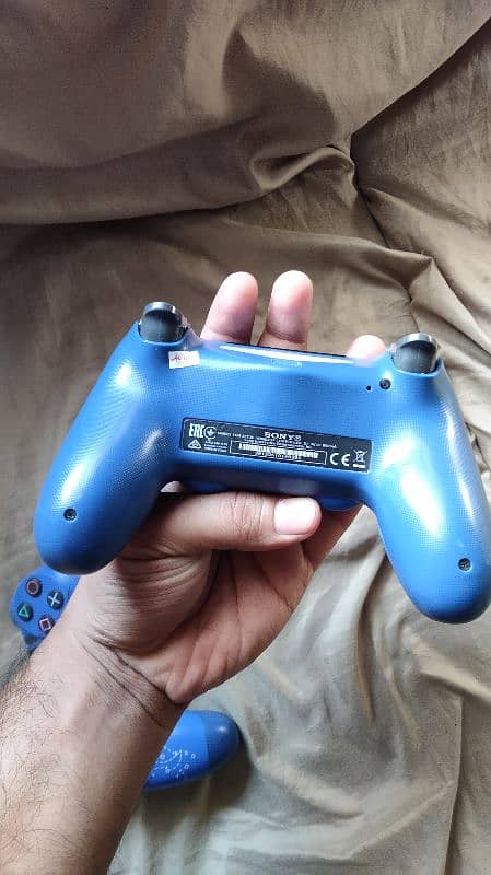 PS4 Controllers Fifa Theme 1