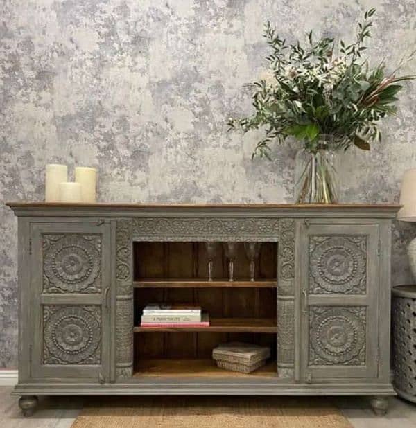 console table in Swati hand carved 2