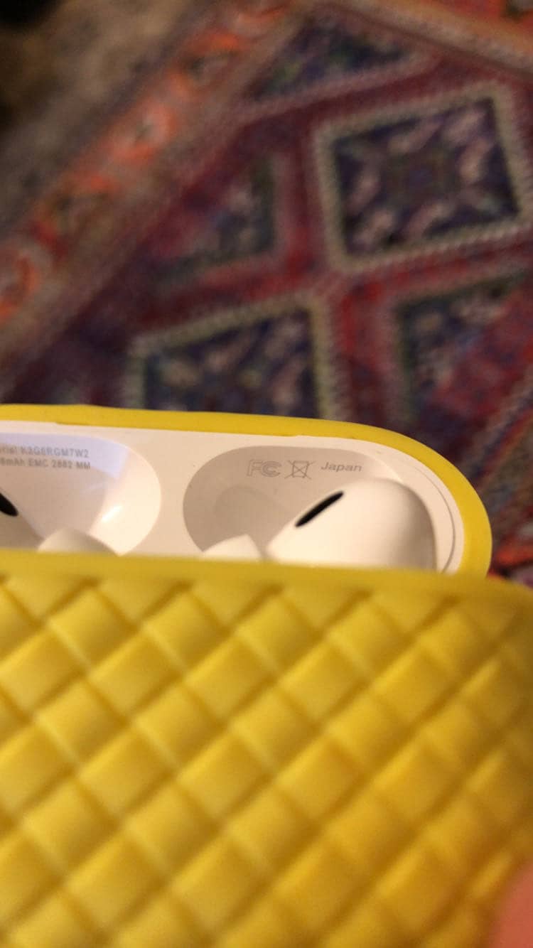 Airpods 2nd generation 4