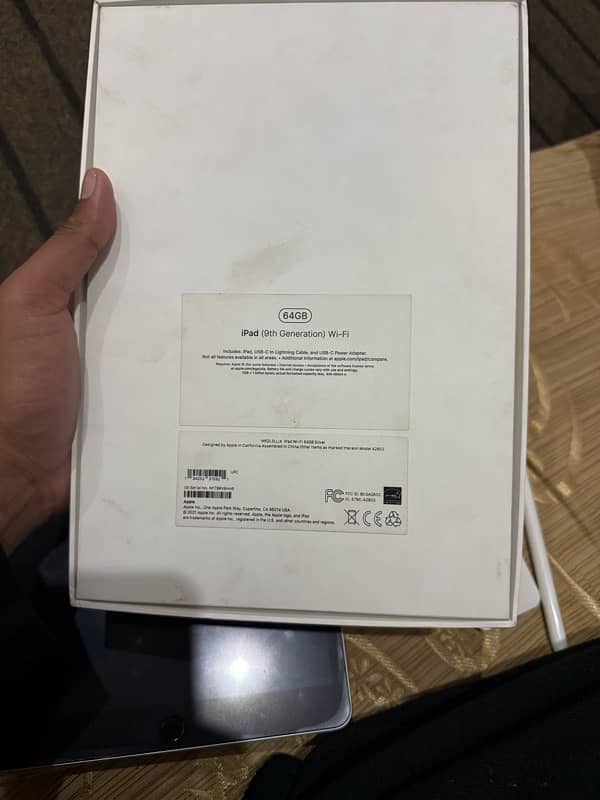 iPad 9 generation        key board       Apple Pencil 12
