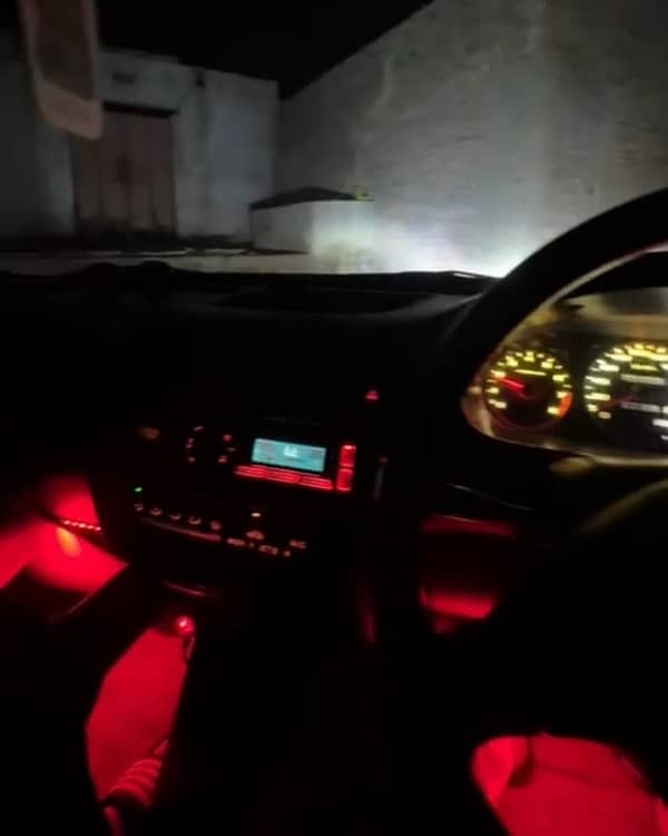 Honda Civic EXi 2000 Manual 2
