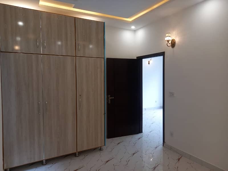 3 MARLA SLIGHTLY USED HOUSE FOR SALE IN CONSTRUCTED BLOCK OF AL KABIR TOWN. 3