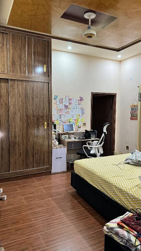 10 Marla Used House For Sale In Crystal Block Park View City, Lahore. Owner Build House, Solid Construction. 1