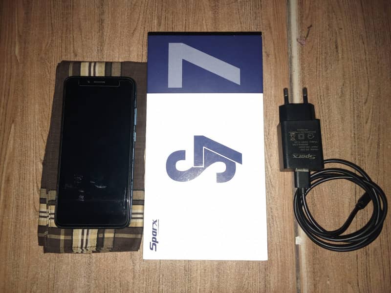 Sparx s7 mobile for sale with original charger and box 10