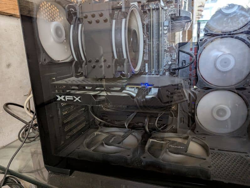 URGENT sale xfx AMD RX 590 GME 1