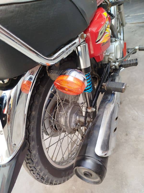 2021 model ha good condition ha contect num 03045095846 5