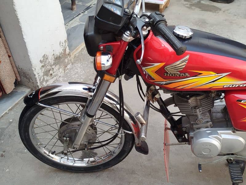 2021 model ha good condition ha contect num 03045095846 8