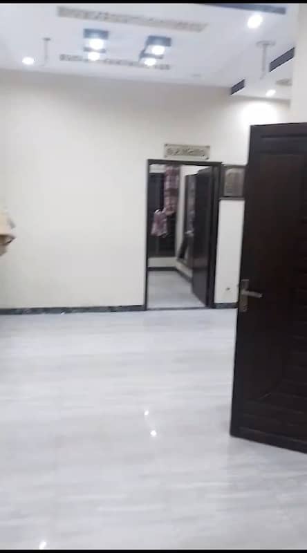 5 Marla Portion Available For Rent 15
