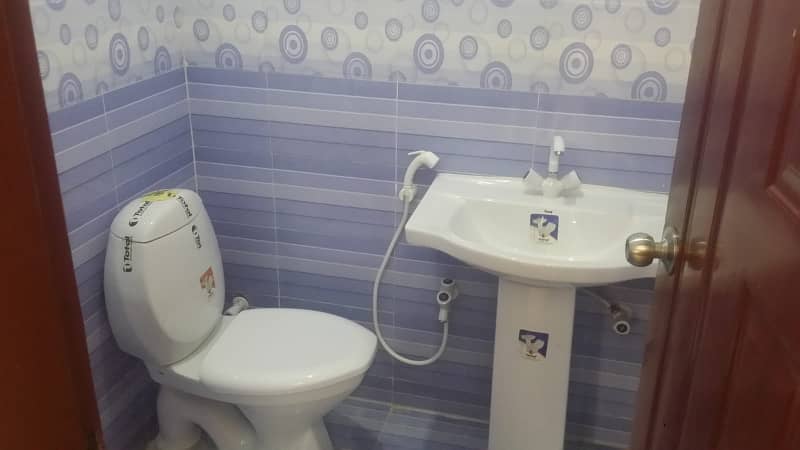 2 Bed DD Ground Floor Portion Available For Sale At Prime Location Of Nazimabad. 3