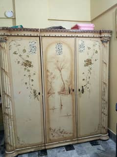 almari 3 door for sell