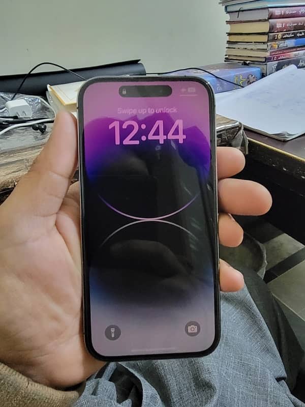 iPhone 14 Pro factory unlock 4