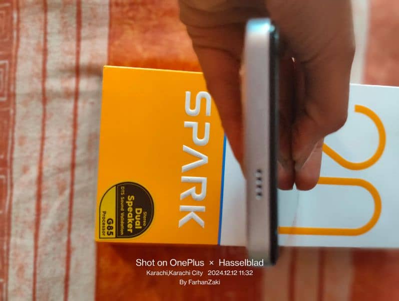 spark 20 8+8/256 2