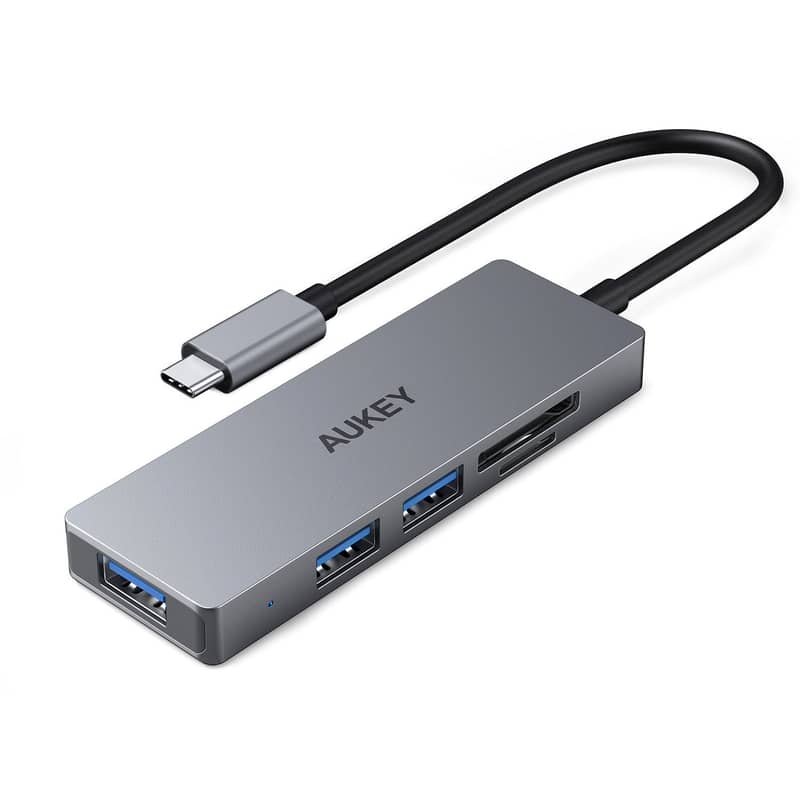 AUKEY CB-C63 3 USB 3.1 Port with Card Reader Hub 0