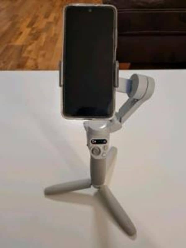GIMBAL DJI OSMO MOBILE SE 0