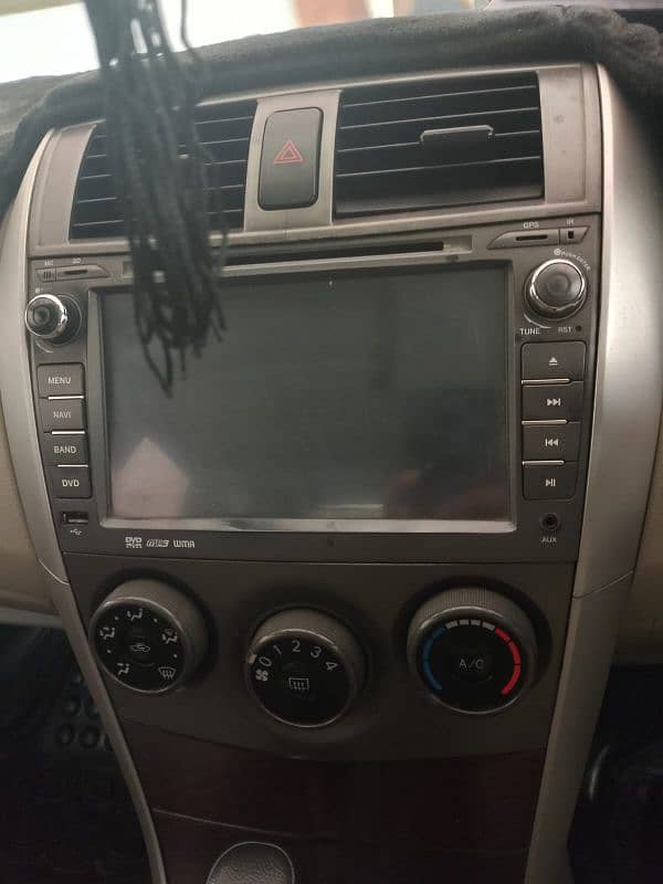 Toyota Corolla Altis 2012 1