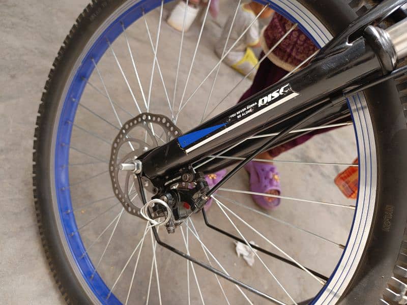 Humber brand bicycle in good condition 5
