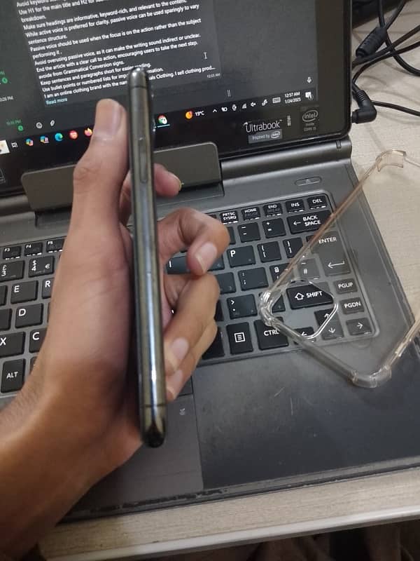 Iphone 11 pro 3