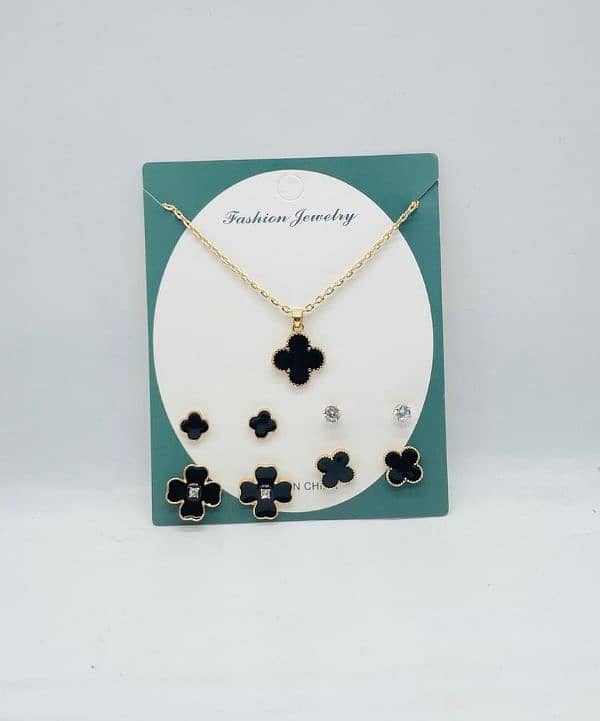 van clief pendant set 2