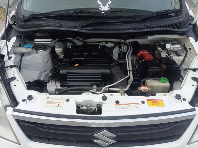 Suzuki Wagon R 2018 14