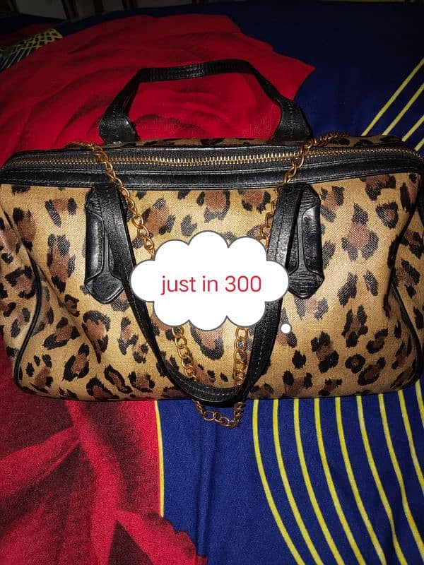 All type bags in different low rates 8