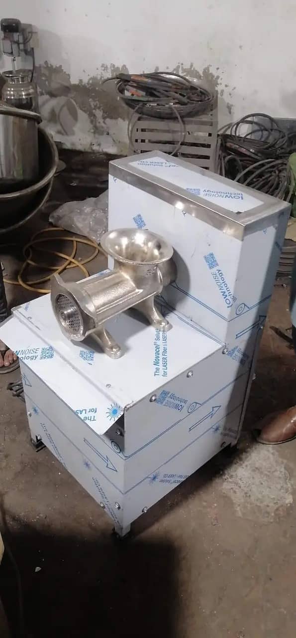 Qeema Machine / Meat Mincer Machine / Meat Cutter Machine 1