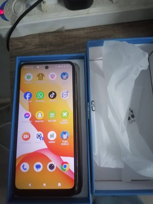 Sparx Neo7 8GbRam Rom128 box available charge not available all ok 8