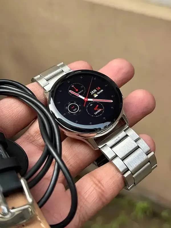 Samsung Galaxy watch active 2 44 mm 0