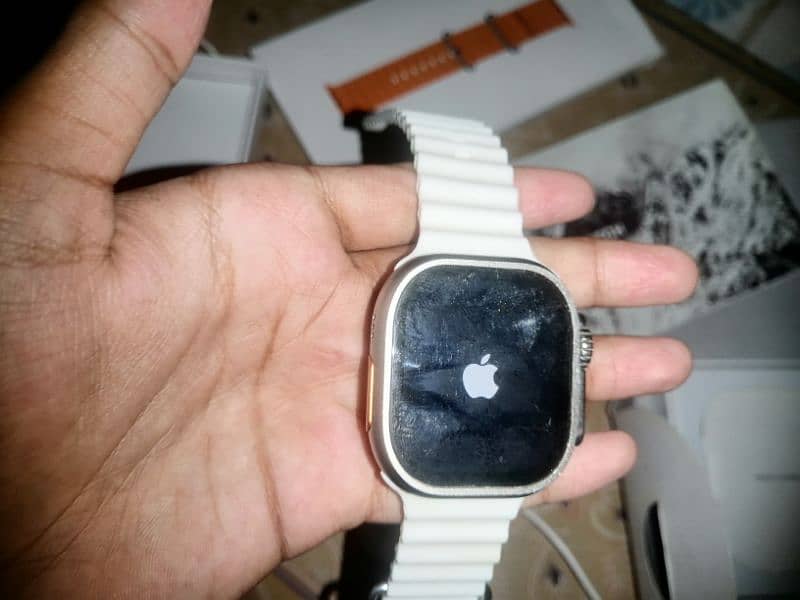 Mt8 ultra apple logo watch contact no 03046004449 on WhatsApp 1