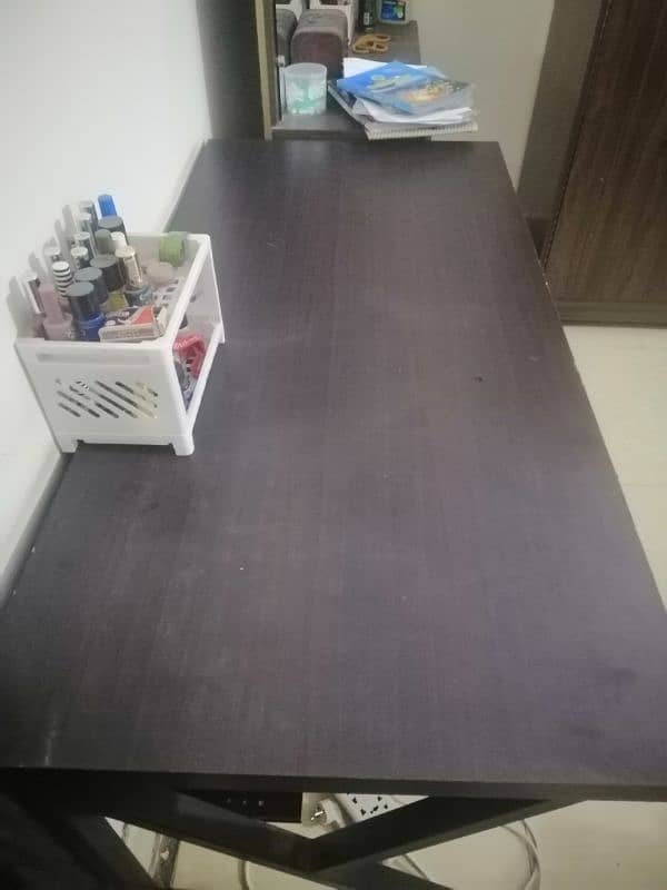 computer table 0