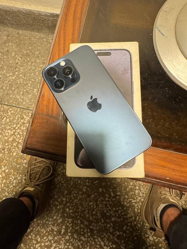 iphone 15 pro max jv 4