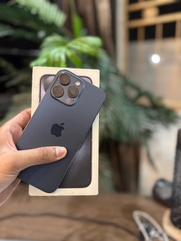 iphone 15 pro max jv 13