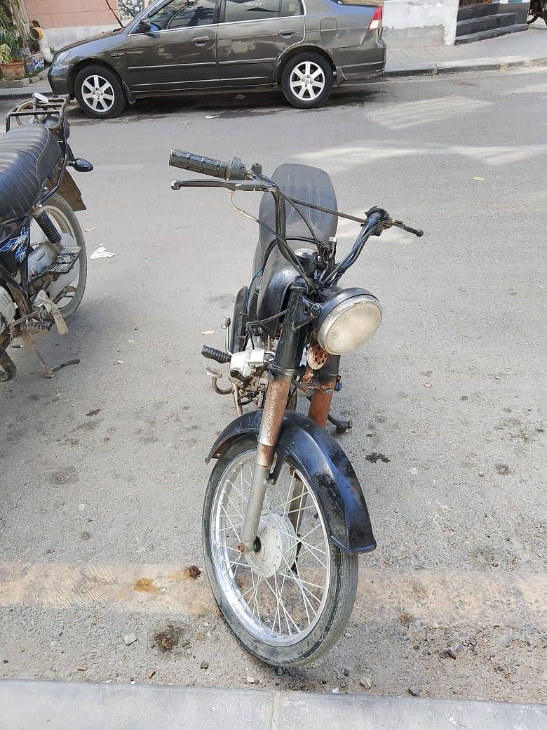 Antique Honda CD 70 Model 1971 2