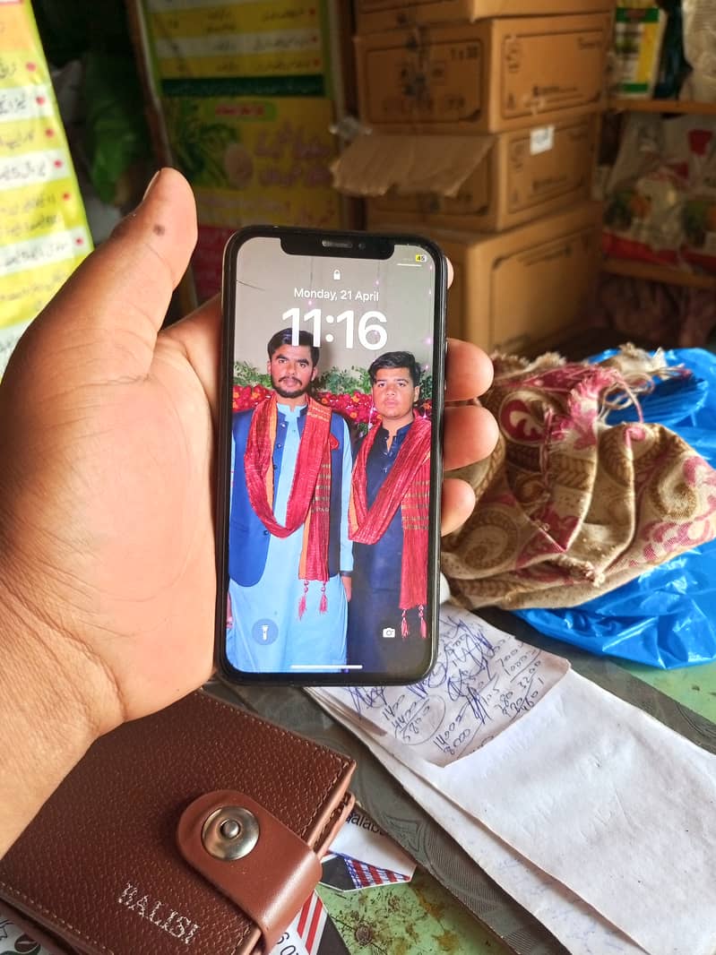 Apple iPhone X 0