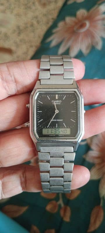 Samsung S3 Classic Samsung active 2 smart watch Casio swatch Seiko 17