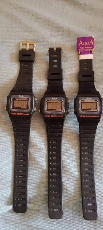 Samsung S3 Classic Samsung active 2 smart watch Casio swatch Seiko 18