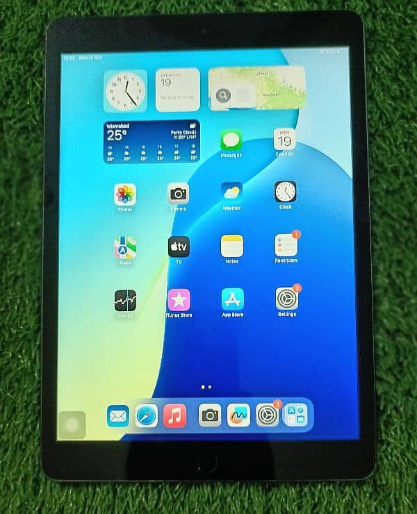Ipad pro 9.7 1st Gen 128GB best for Gameing 4