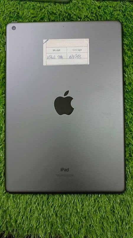 Ipad pro 9.7 1st Gen 128GB best for Gameing 1